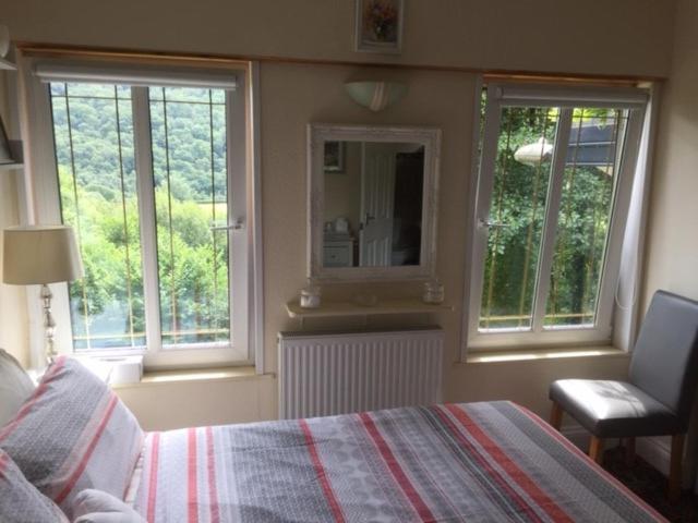 Cilbrwyn Bed and Breakfast Swansea Buitenkant foto
